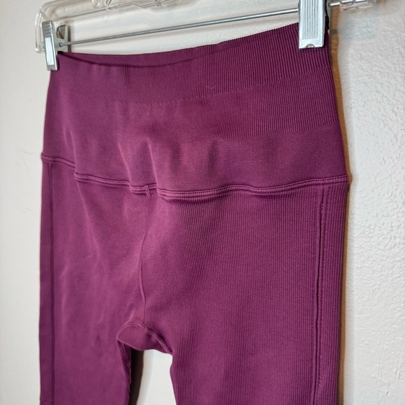 Spiritual Gangster Self Love Yoga Leggings in Burgundy Ribbed High Rise - Picture 4 of 9